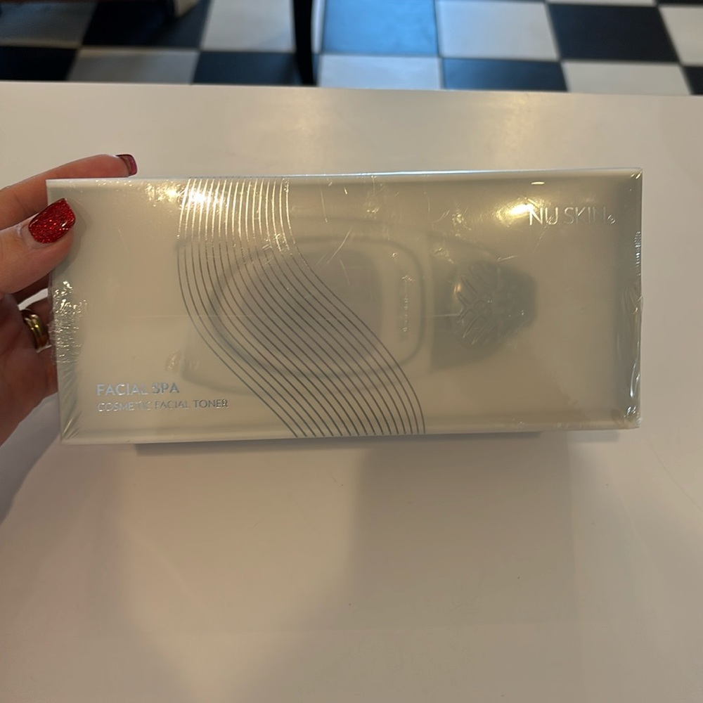 Nu skin facial spa toner